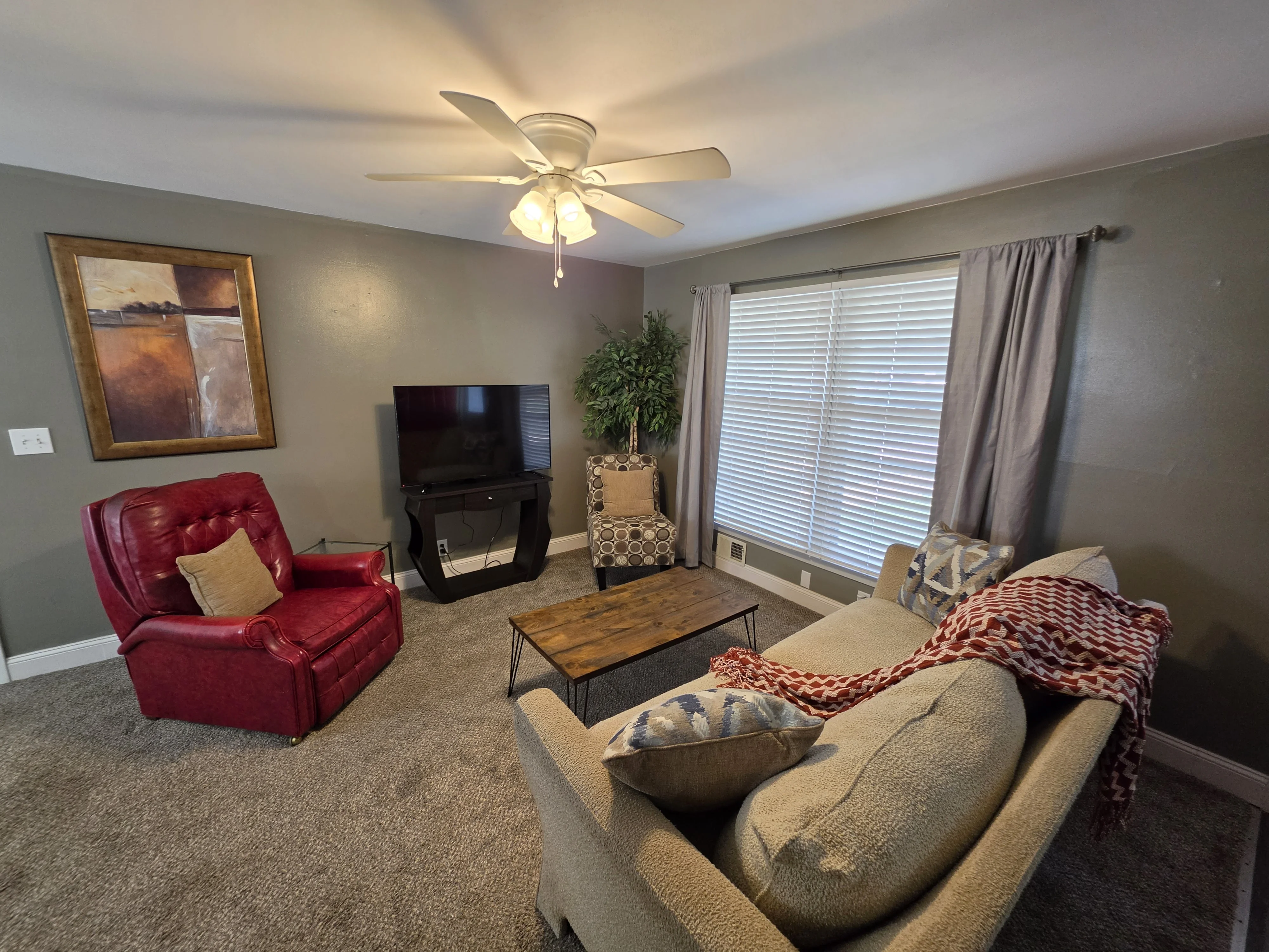 Photo 10 of The American Key House vacation rental in Kansas City Area.